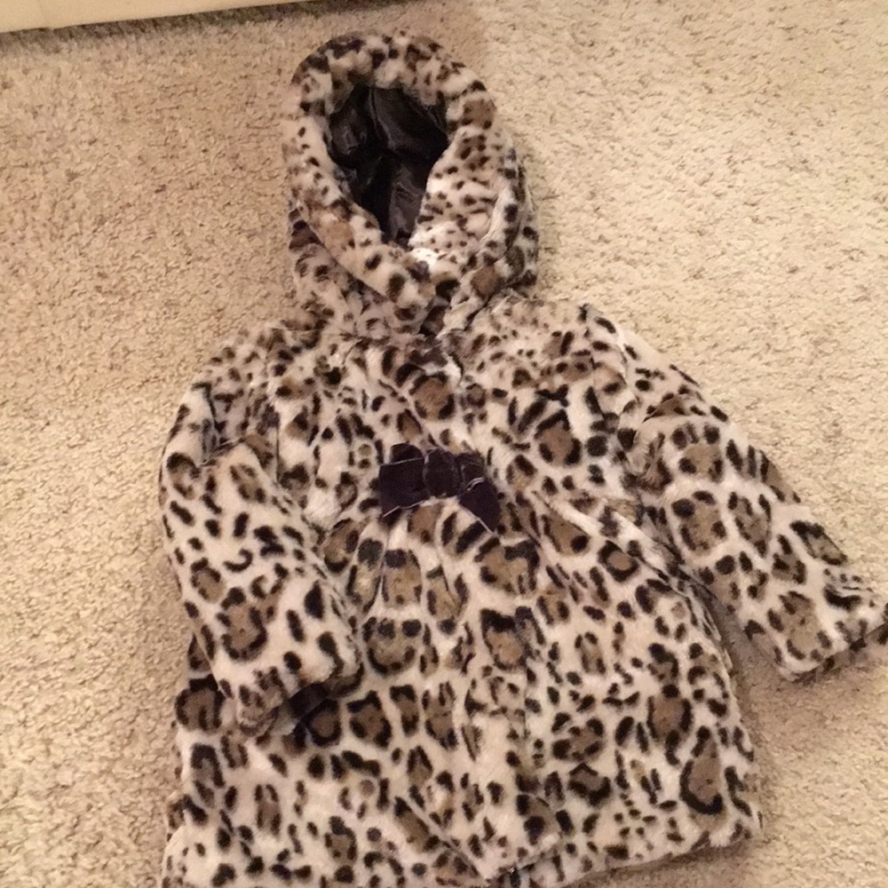 Leopard girls sz 2T dressy fur jacket. NWOT